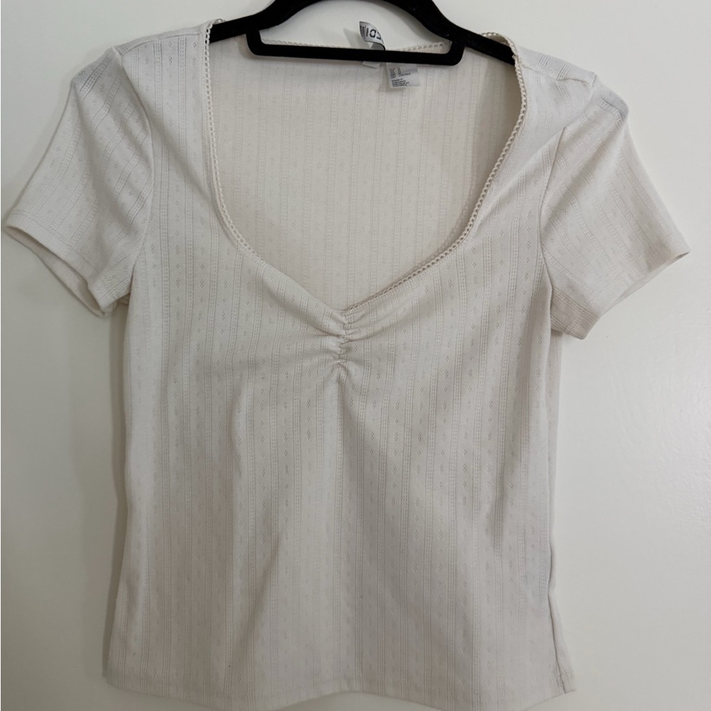 H&M Women’s Cream Short-Sleeve Scoop Neck Top